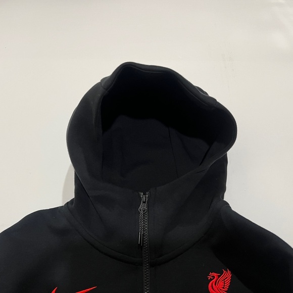 Nike x Liverpool Football Club, Tech Fleece, DN3085 010, Black & Red - Picture 2 of 16